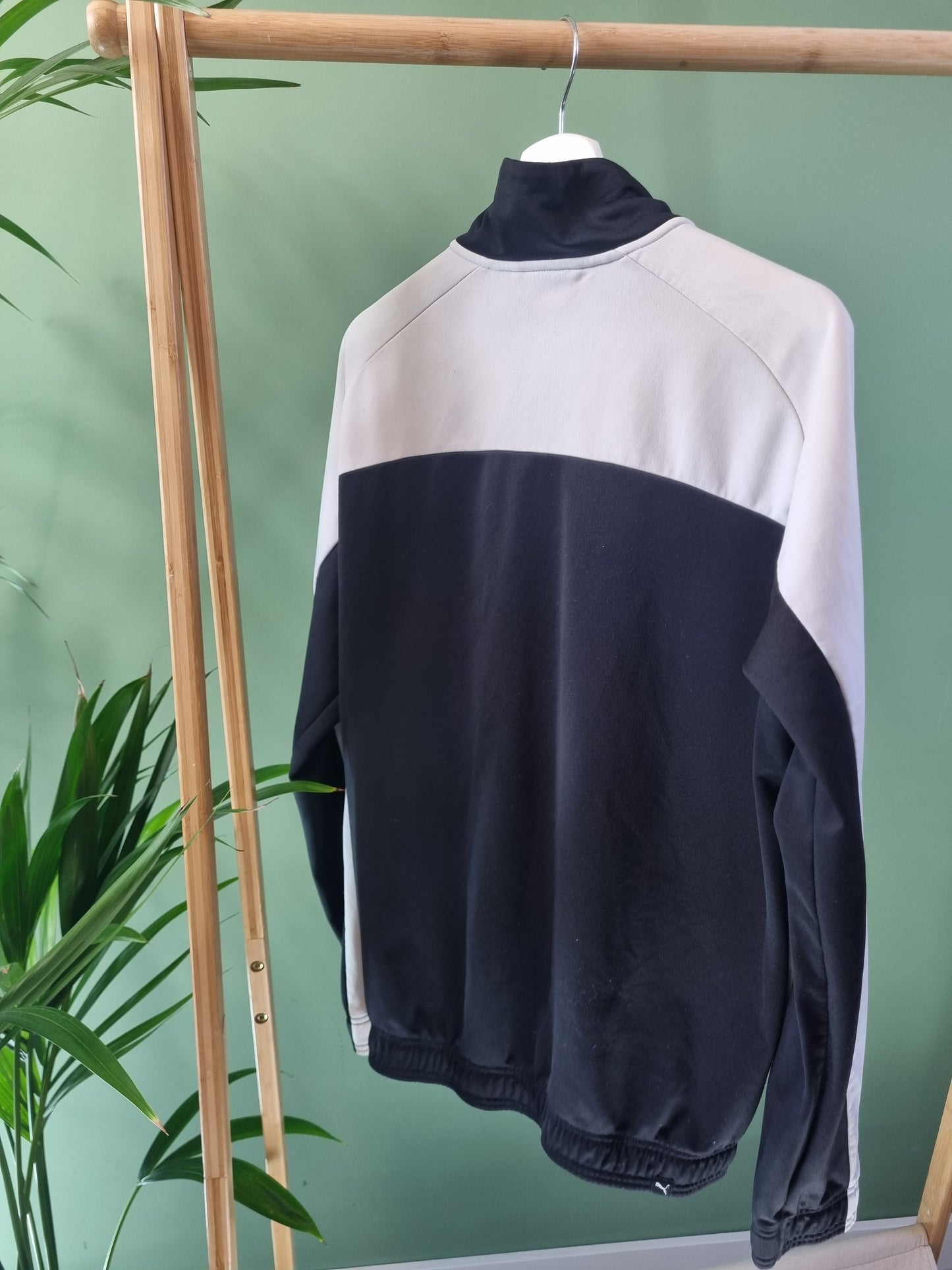 Puma vest met opstaande kraag maat L