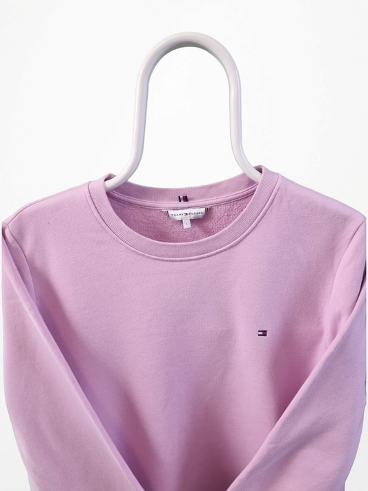 Tommy Hilfiger chest logo sweater maat L
